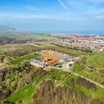 Seaton Mote - Uk31992 Holiday home Staithes