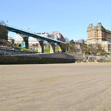 Seaton Mote - Uk31992 * Staithes