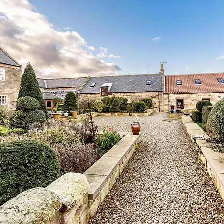 Seaton Mote - Uk31992 * Staithes